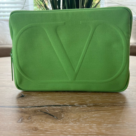 Valentino Handbags - Valentino Beauty Large Dopp Case/Clutch